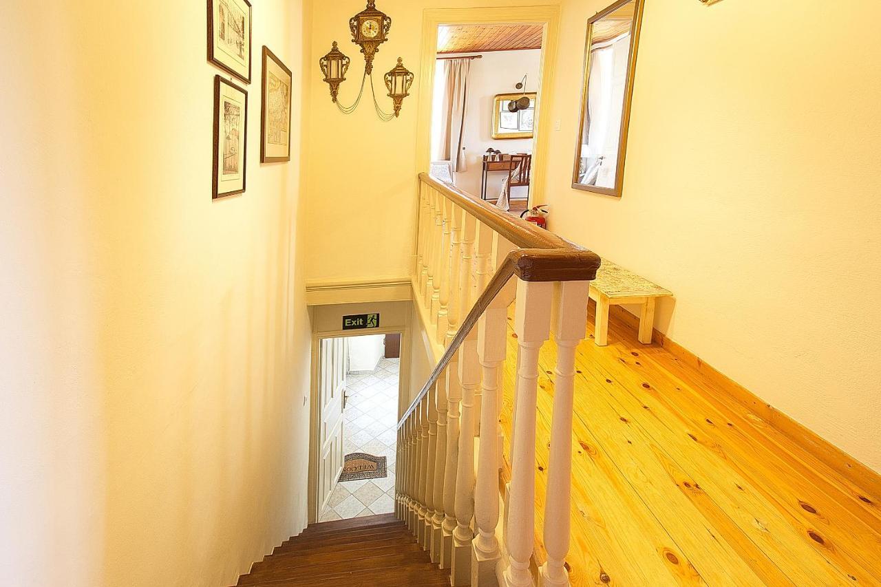 Nona's House * Corfu (city)